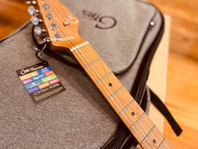 Load image into Gallery viewer, Mooer S801 GTRS Intelligent Guitar