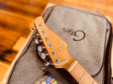 Load image into Gallery viewer, Mooer S801 GTRS Intelligent Guitar