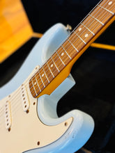 Load image into Gallery viewer, Fender Partscaster – Daphne Blue / Sunburst (Japan Neck, Vertigo Pickups)