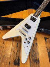 Load image into Gallery viewer, Epiphone Flying V 67' Reissue