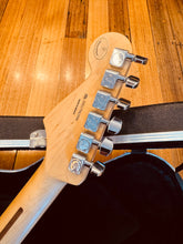 Load image into Gallery viewer, Fender Duo-Sonic