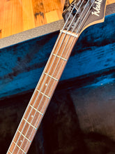 Load image into Gallery viewer, Washburn Force ABT B-20 - 1990