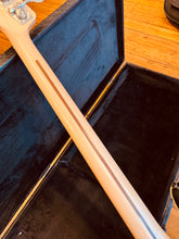 Load image into Gallery viewer, Fender Aerodyne Jazz Bass