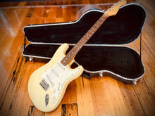 Load image into Gallery viewer, Fender American standard