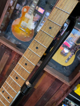 Load image into Gallery viewer, Suhr Custom Modern