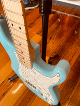 Load image into Gallery viewer, Warmoth ST57