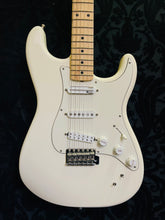 Load image into Gallery viewer, Fender MEX EOB Sustainer Stratocaster