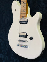 Load image into Gallery viewer, Peavey EVH WOLFGANG