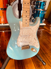 Load image into Gallery viewer, Warmoth ST57