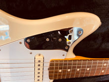 Load image into Gallery viewer, FENDER JOHNNY MARR JAGUAR