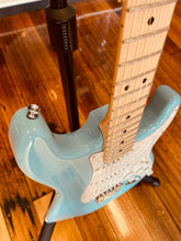 Load image into Gallery viewer, Warmoth ST57