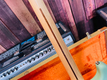Load image into Gallery viewer, Fender NOS custom shop 57