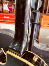 Load image into Gallery viewer, Gibson Les Paul custom 1976