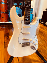 Load image into Gallery viewer, Fernandes Strat Stone Logo