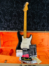 Load image into Gallery viewer, Fender 57 American vintage re-issue Stratocaster
