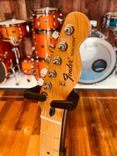 Load image into Gallery viewer, Fender Mexican standard