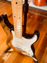 Load image into Gallery viewer, Tokai Goldstar sound