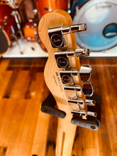 Load image into Gallery viewer, Fender Mexican standard