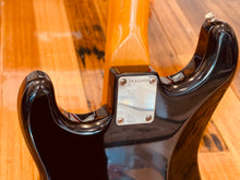 Load image into Gallery viewer, Fender JV Stratocaster 1983