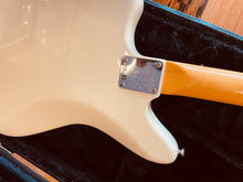 Load image into Gallery viewer, FENDER JOHNNY MARR JAGUAR