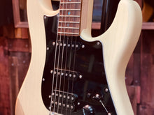 Load image into Gallery viewer, James Tyler