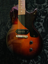 Load image into Gallery viewer, Gibson Les Paul Junior