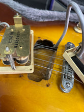 Load image into Gallery viewer, Greco Les Paul standard 70s