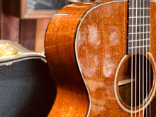 Load image into Gallery viewer, Collings OM1 MH