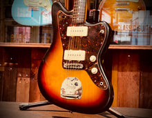 Load image into Gallery viewer, Fender Jazzmaster '66 JVRI