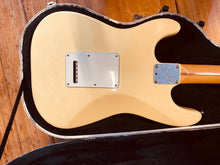 Load image into Gallery viewer, Fender American standard