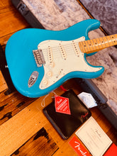 Load image into Gallery viewer, FENDER AMERICAN PROFESSIONAL II