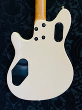 Load image into Gallery viewer, Peavey EVH WOLFGANG