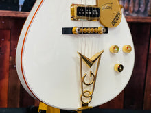 Load image into Gallery viewer, Gretsch white Penguin 6134