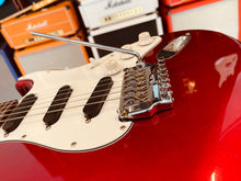 Load image into Gallery viewer, Fender Contemporary Stratocaster 84-87