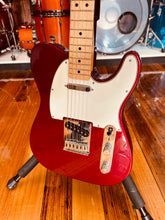 Load image into Gallery viewer, Fender Mexican standard