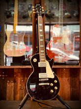 Load image into Gallery viewer, Gibson Les Paul Standard