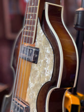 Load image into Gallery viewer, HOFNER VIOLIN BASS 1965