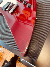 Load image into Gallery viewer, Gibson Explorer