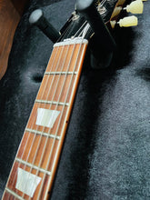 Load image into Gallery viewer, Gibson Les Paul R8 (LH)