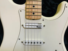 Load image into Gallery viewer, Fender MEX EOB Sustainer Stratocaster