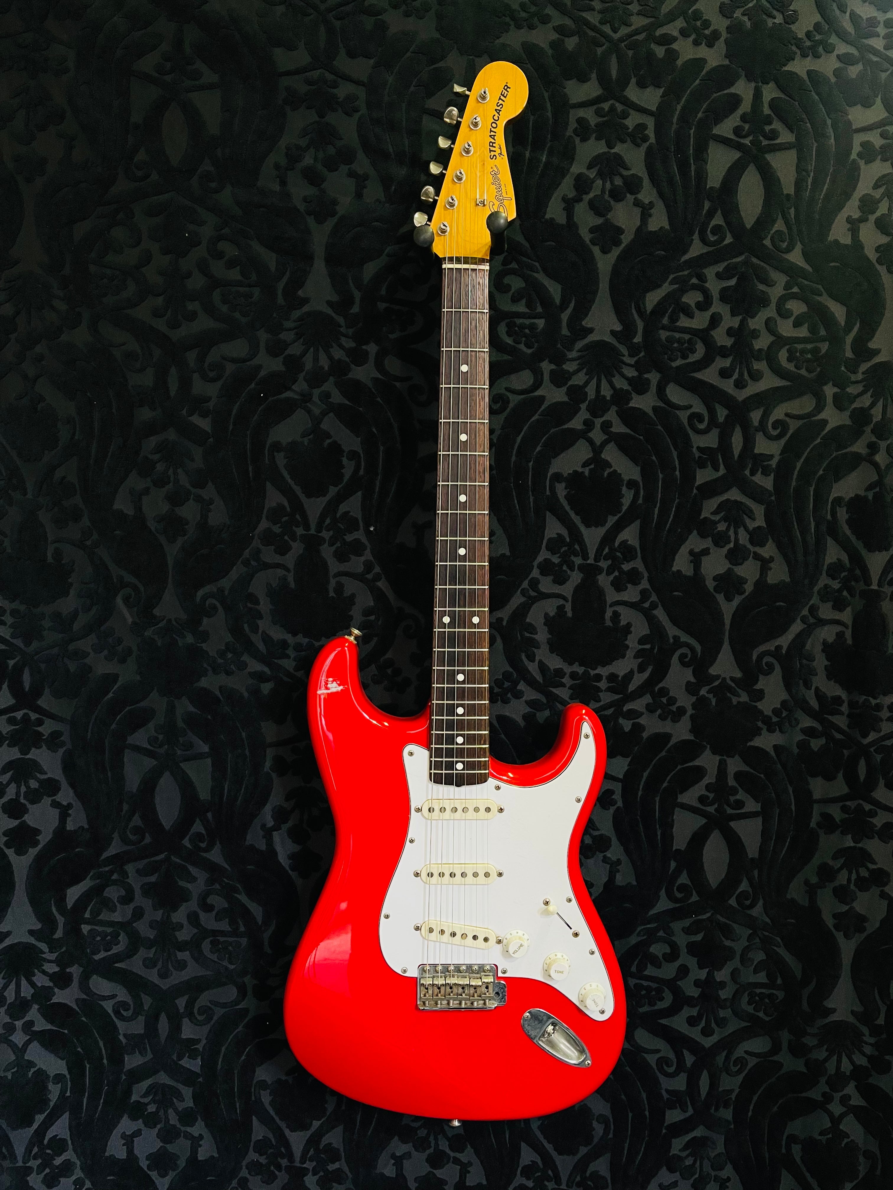 JV Fender Squier Stratocaster 1983 – Classic Guitars and Amps