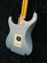 Load image into Gallery viewer, Fender Stratocaster 62 FSR Deluxe