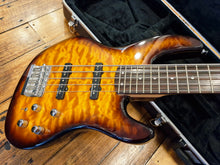 Load image into Gallery viewer, Fender Jazz Bass 24V Deluxe Series
