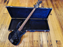 Load image into Gallery viewer, Fender Japan Precision Boxer-Series 1986

