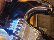 Load image into Gallery viewer, Fender Japan Precision Boxer-Series 1986
