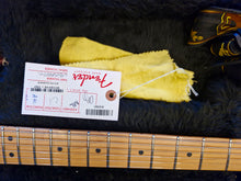 Load image into Gallery viewer, Fender USA Standard 2015 - Refinished
