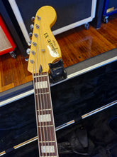 Load image into Gallery viewer, Squire Classic Vibe VI - 2016
