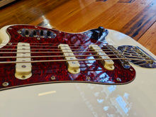 Load image into Gallery viewer, Squire Classic Vibe VI - 2016
