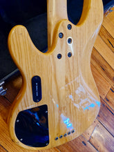 Load image into Gallery viewer, Ibanez ATK305 5-string
