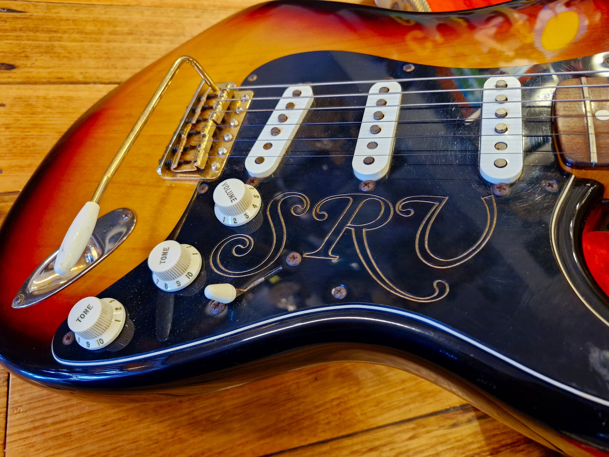 Fender SRV 1998 – Classic Guitars and Amps
